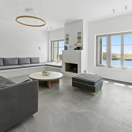 Villa Beachfront Seahorse With Private Pool By Explore Ándros