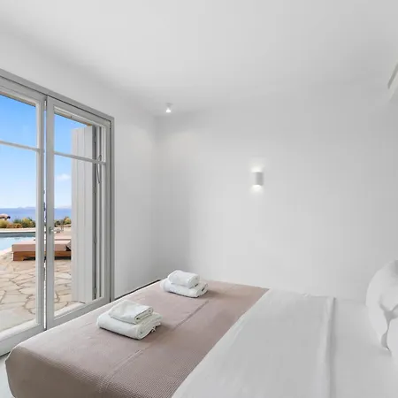Beachfront Seahorse With Private Pool By Explore Willa *